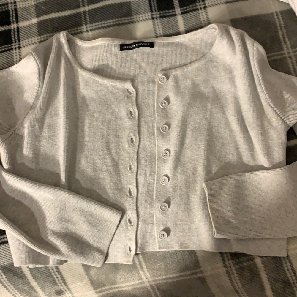 brandy melville sweater